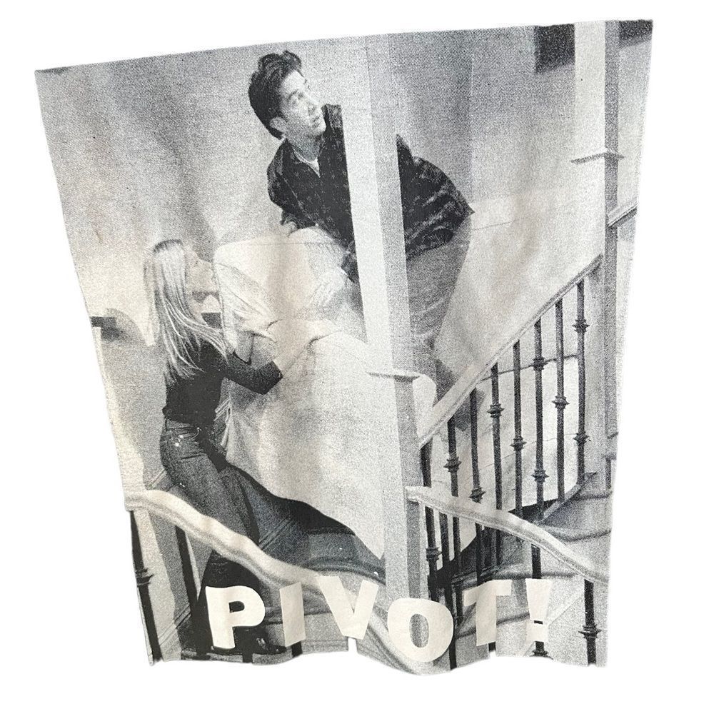 Official Friends The Television Series Ross Rachel Pivot Couch Episode - Picture 3 of 6